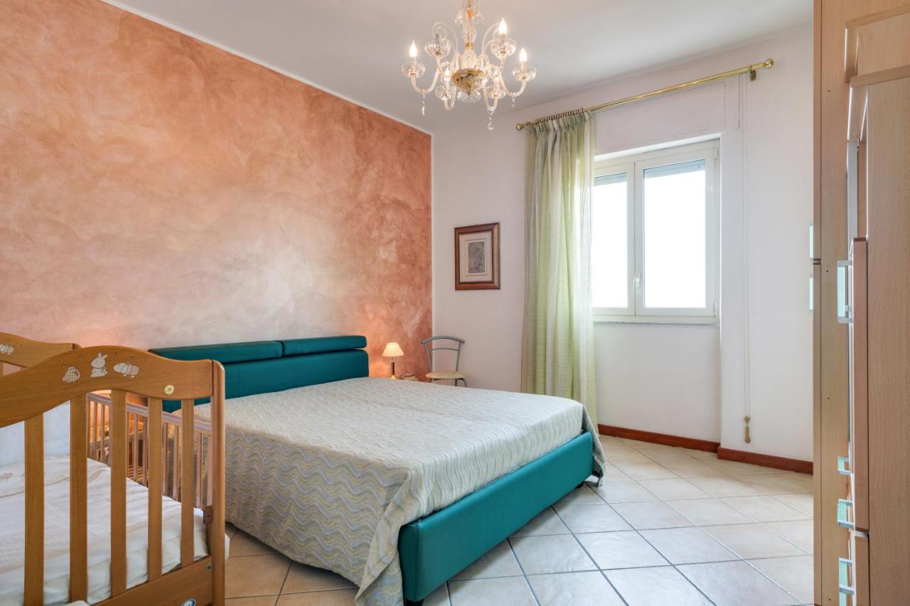 Roomy And Bright Apartment With Balconies X6 Catania Bagian luar foto